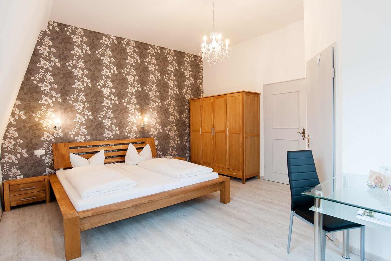Pension Villa Nordland Бад Кисинген Екстериор снимка